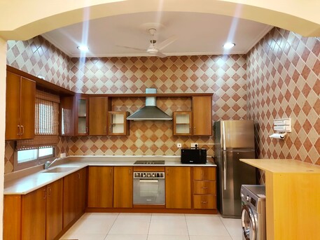 Sanabis, Apartments/Houses, BHD 330/month,  Furnished,  2 BR,  115 Sq. Meter,  Furnished  2 BHK Apartment For Rent In Burhama Near Dana Mall