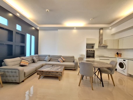 Juffair, Apartments, Flats, Houses & Villas, BHD 300/month,  Furnished,  1 BR,  Spectacular Flat