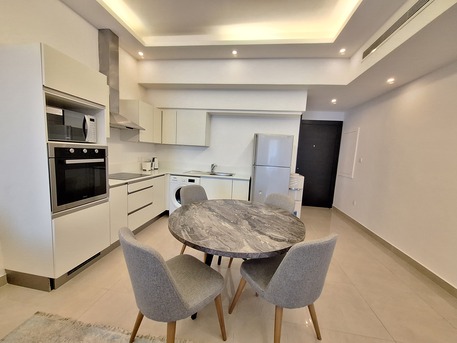 Juffair, Apartments, Flats, Houses & Villas, BHD 300/month,  Furnished,  1 BR,  Spectacular Flat