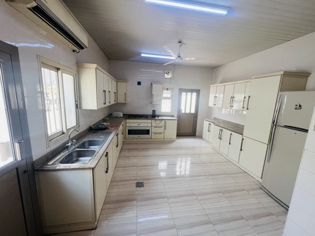 Tubli, Apartments/Houses, BHD 900/month,  Furnished,  5 BR,  BHD:-900/month SEMI FURNISHED  5 BHK SPECIOUS VILLA FOR RENT IN TUBLI -: FAZAL* 34664461*