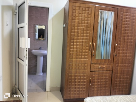 Salmaniya, Apartments/Houses, BHD 200/month,  Furnished,  1 BR,  50 Sq. Meter,  Fully Furnished Apartment With Ewa Salmaniya
