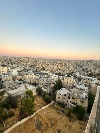 Amman, Apartments/Houses, JOD 7200/year,  Furnished,  1 BR,  Fully Furnished 1B Apart With Baconly In Jabal Amman First Circle 00962777688956