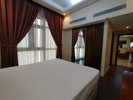 Hoora, Apartments/Houses, BHD 550/month,  Furnished,  2 BR,  3Bath Hall.Kitchen. Lift. Car-parking. Fullyfurnished. Inclusive Gim/pool. In -((Hoor))