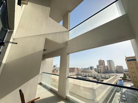 Juffair, Apartments/Houses, BHD 480/month,  2 BR,  Duplex Fully Furnished  With Balcony In Juffair