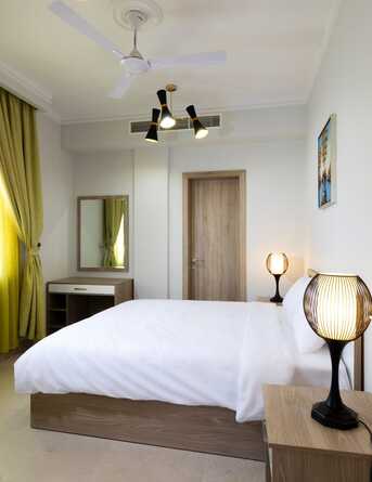 Adliya, Apartments/Houses, BHD 400/month, Furnished, 2 BR, Spacious Apartment With Closed Kitchen In Adliya