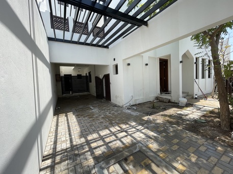 Muharraq, Villas, BHD 750,  700 Sq. Meter,  Spacious Compound Villa For Rent