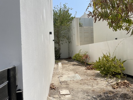 Muharraq, Villas, BHD 750,  700 Sq. Meter,  Spacious Compound Villa For Rent