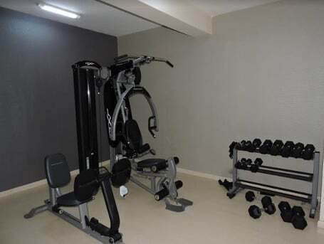 Juffair, Apartments/Houses, BHD 275/month,  2 BR,  Fully Furnished Apartment For Rent In Juffair