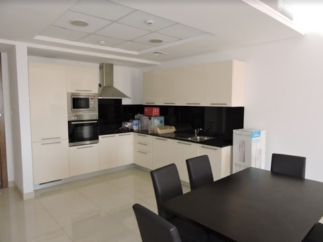 Juffair, Apartments/Houses, BHD 600/month, 3 BR, Fully Furnished Apartment With Balcony In Juffair