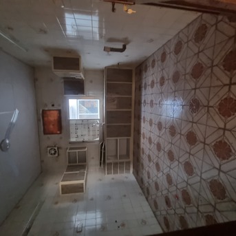 Manama, Apartments/Houses, BHD 270/month,  3 BR,  ?2BATHROOM Hall Kitchen Without Electricity Balkani Car Parking