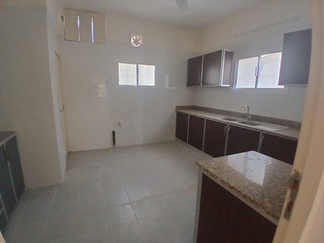 Salmaniya, Villas, BHD 500,  Un Furnished Family Villa For Rent In Salmaniya With Private Garden & Shade Parking