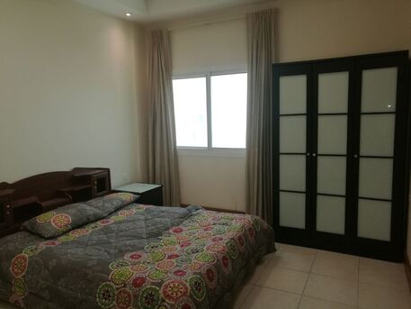 Zinj, Apartments/Houses, BHD 300/month,  2 BR,  Fully Furnished Flat With Open Kitchen In Zinj With EWA