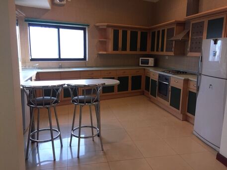 Adliya, Apartments/Houses, BHD 650/month,  2 BR,  Fully Furnished Duplex Flat For Rent In Adliya With EWA