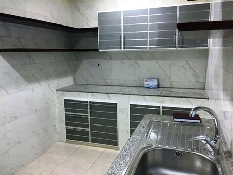Zinj, Apartments/Houses, BHD 425/month,  2 BR,  Fully Furnished Apartment With Closed Kitchen In Zinj