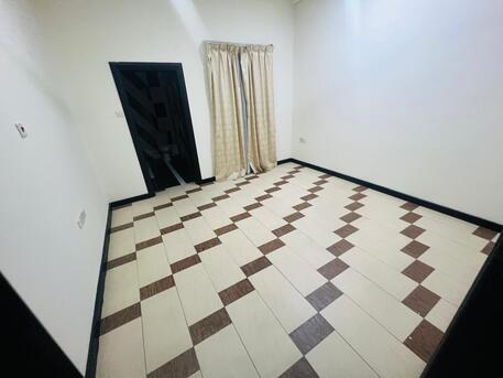 Manama, Apartments/Houses, BHD 300/month,  2 BR,  SEMI FURNISHED 2 BHK APARTMENT FOR RENT IN BURHAMA -: FAZAL * 34664461