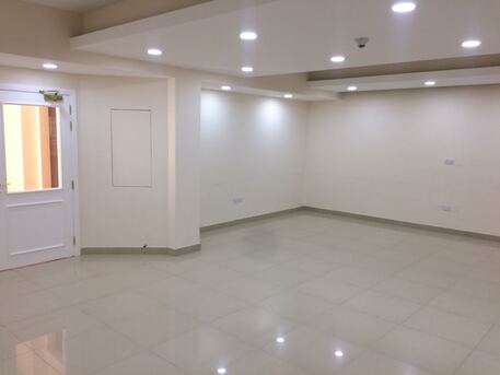 Manama, Apartments/Houses, BHD 350/month,  2 BR,  Semi Furnished Apartment For Rent In Um Al Hassam