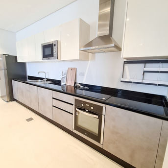 Janabiya, Apartments/Houses, BHD 450/month, 2 BR, Bright And Elegant Fully Furnished Flat In Janabiya With Balcony