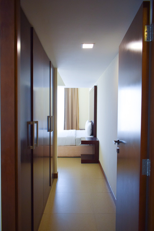 Juffair, Apartments/Houses, BHD 300/month,  1 BR,  Fully Furnished Flat For Rent In Juffair With EWA