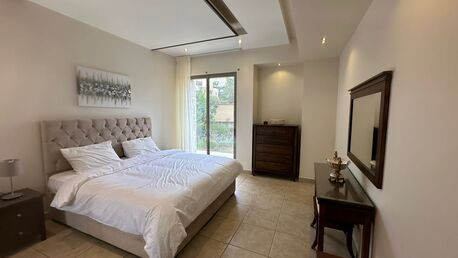 Abdoun, Apartments/Houses, JOD 12000/year,  Furnished,  2 BR,  Ground Fully Furinshed 2B Apartment With Garden In Abdoun 00962777688956