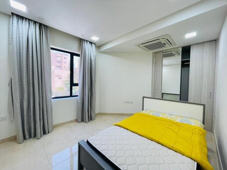 Adliya, Apartments, Flats, Houses & Villas, BHD 350/month,  2 BR,  Bright And Cozy Apartment For The Rent In Adliya With Gas Cooker