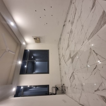 Manama, Apartments/Houses, BHD 300/month,  2 BR,  &pound;2BATHROOM Hall Kitchen With Electricity Balkani Car Parking New Flat