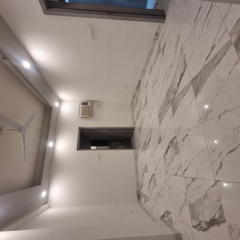 Manama, Apartments/Houses, BHD 300/month,  2 BR,  &pound;2BATHROOM Hall Kitchen With Electricity Balkani Car Parking New Flat