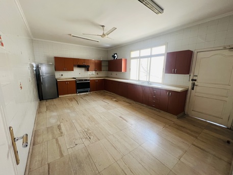 Tubli, Apartments/Houses, BHD 1000/month,  Furnished,  5 BR,  BHD:-1000/month SEMI FURNISHED 5BHK VILLA FOR RENT IN TUBLI -: FAZAL* 34664461*