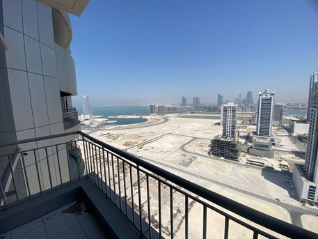 Manama, Apartments/Houses, BHD 800/month,  Furnished,  3 BR,  176 Sq. Meter,  Sea And City View Apartment For Rent In Seef With EWA