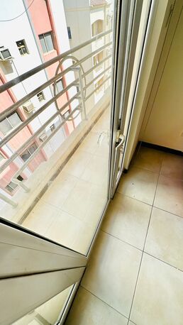 Hoora, Apartments, Flats, Houses & Villas, BHD 190/month,  Furnished,  Studio,  FULLY FURNISHED SPACIOUS STUDIO FLAT WITH EWA