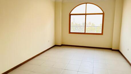 Zinj, Shops, BHD 300,  SPACIOUS UN FURNISHED 2 BHK COMMERCIAL OFFICE APARTMENT FOR RENT IN ZINJ-: SUBEER*38185065