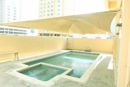 Juffair, Apartments/Houses, BHD 350/month,  Furnished,  3 BR,  Special OFFER!! Large 3BR Apartments: BALCONY. BIG Rooms. Housekeeping. Parking Etc:TONY