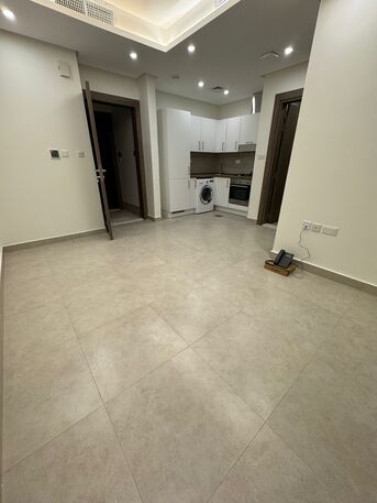 Salmiya, Apartments/Houses, KWD 400/month,  1 BR,  65 Sq. Meter,  For Rent, An Apartment In Salmiya, Semi-furnished, For The First Inhabitant, A Room, A Hal