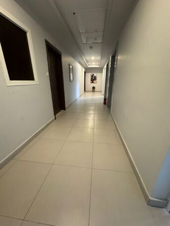 Salmiya, Apartments/Houses, KWD 375/month,  2 BR,  80 Sq. Meter,  Apartment For Rent In Salmiya, Overlooking The Sea, With A Large Balcony And A Lobby