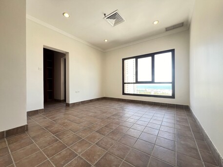 Salmiya, Apartments/Houses, KWD 800/month,  3 BR,  Salmiya &ndash; Unfurnished, Three Bedroom Sea View Apartments