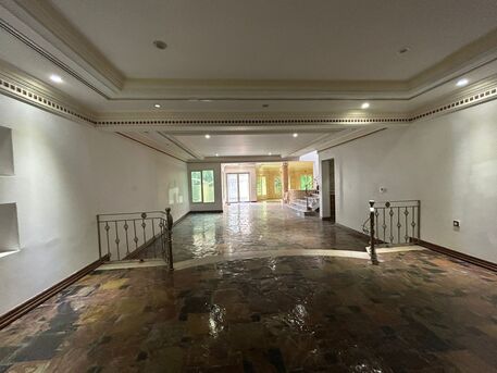 Kuwait City, Villas, KWD 1600,  400 Sq. Meter,  Spacious Villa, Ground And First Floor, 5 Bedrooms And 3 Living Rooms With A Laundry Room