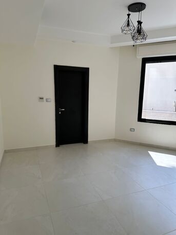 Amman, Apartments/Houses, JOD 16000/year,  Furnished,  3 BR,  Ground Semi Furnished 3B Apart With Big Two Terraces In 5 Circle 00962777688956