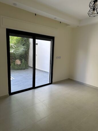 Amman, Apartments/Houses, JOD 16000/year,  Furnished,  3 BR,  Ground Semi Furnished 3B Apart With Big Two Terraces In 5 Circle 00962777688956