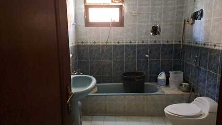 Riyadh, Bedspace Available, SAR 400/month,  Excellent Bed Space In Huge Room For Executive Batchlor With Kitchen Cabinet, Big Bathroom