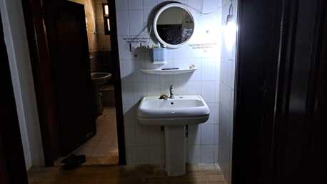 Riyadh, Bedspace Available, SAR 400/month,  Excellent Bed Space In Huge Room For Executive Batchlor With Kitchen Cabinet, Big Bathroom