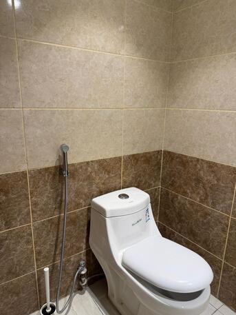 Riyadh, Apartments/Houses, SAR 3000/month,  Furnished,  1 BR,  150 Sq. Meter,  Furnished Room For Executive Bachelor Olaya Behind Akaria Mall, Alinma Metro