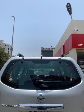 Jeddah, Vehicles, Cars & Trucks , SAR 31000,  Nissan Pathfinder,  2010,  Automatic,  133 KM,  Well Maintained . Low Mileage. Engine In Excellent Condition.