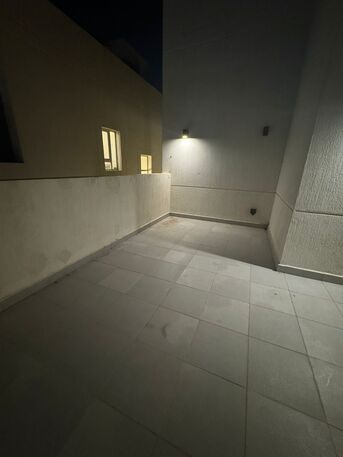 Kuwait City, Apartments/Houses, KWD 450/month,  2 BR,  150 Sq. Meter,  For Rent In Abu Ftaira, An Apartment With 2 Rooms, Including A Master, A Hall, With A Roof