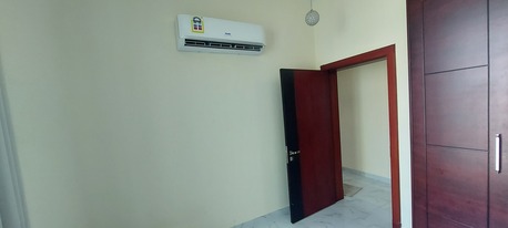 Riffa, Apartments/Houses, BHD 300/month,  3 BR,  180 Sq. Meter,  Luxurious 3 BHK Semi Furnished Flat For Rent Riffa Buhair Near To New Indian School