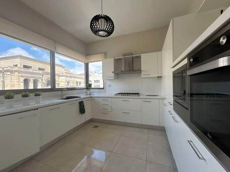 Abdoun, Apartments/Houses, JOD 14500/year,  Furnished,  2 BR,  Fully Furnished Two Bedroom Apartment With Baconly In Abdoun 00962777688956