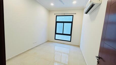 Zinj, Apartments/Houses, BHD 280/month,  3 BR,  SEMI FURNISHED 3 BHK APARTMENT FOR RENT IN ZINJ -: 38185065