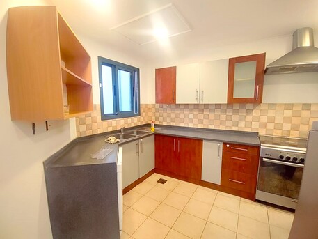 Amwaj Islands, Villas, BHD 800,  Furnished,  260 Sq. Meter,  Beautiful Sea Front Villa For Rent In Amwaj Floating Island BD 800/-