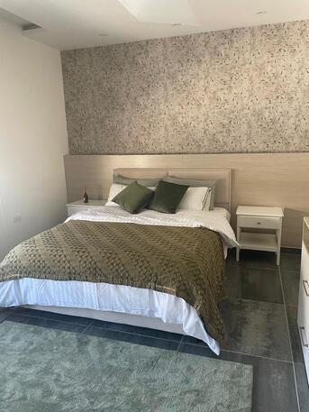 Amman, Apartments/Houses, JOD 20000/year,  Furnished,  3 BR,  Deplux Fully Furnished 3B Apart With Baconly And Big Terrace Jabal Webdeh 00962777688956