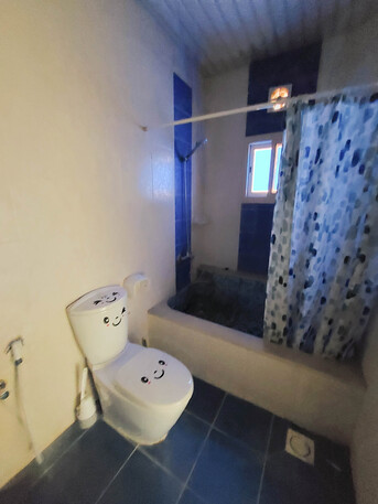 Manama, Apartments/Houses, BHD 240/month,  3 BR,  For Rent, A Semi-furnished Residential Apartment In The Al-Maqsha Area Near The Country Co