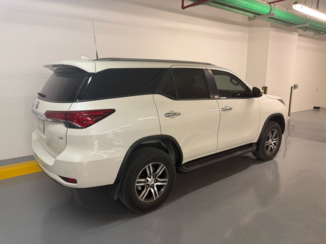 Olaya, Vehicles, Cars & Trucks , SAR 116000,  Toyota Fortuner,  2022,  Automatic,  61000 KM,   V6 VX