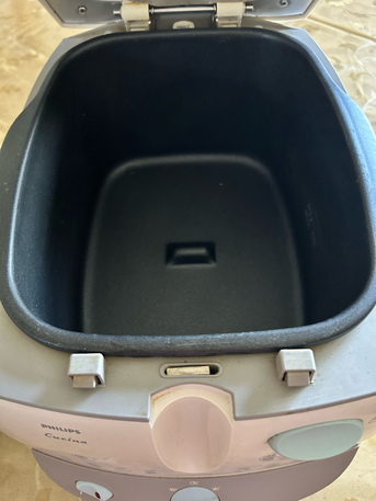 Riyadh, Appliances, SAR 11,  Philips  Deep Fryer As Good As New